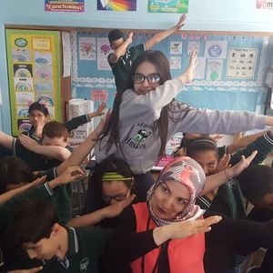 Meet your Posher, Adamaris